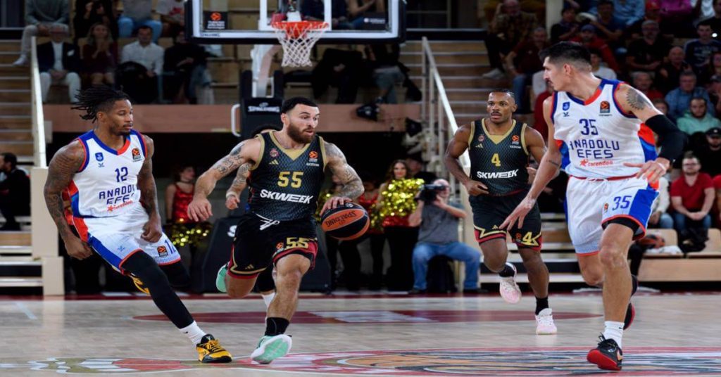 Novibet efes monaco 26.01