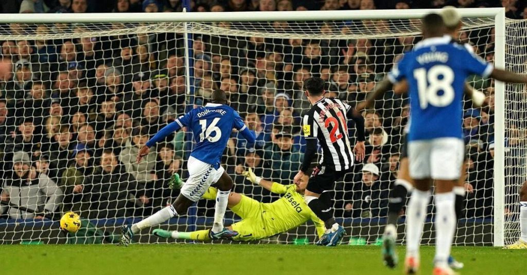 Προγνωστικά Νιούκαστλ - Έβερτον