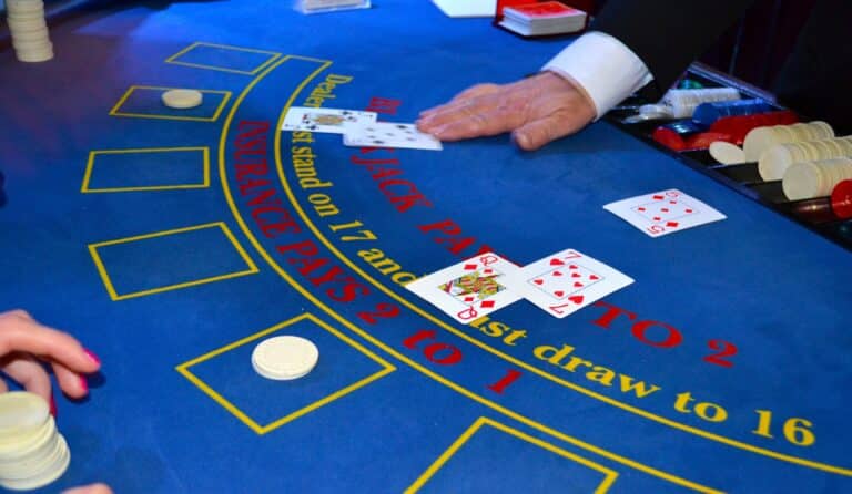 Πώς να κερδίσω στο blackjack